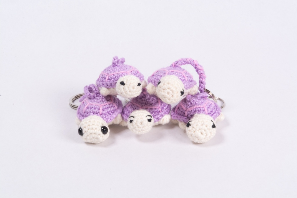 Knitted turtle keychain